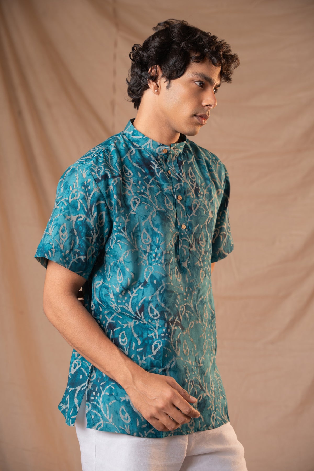 Paris Green Batik Print Short Kurta for Men